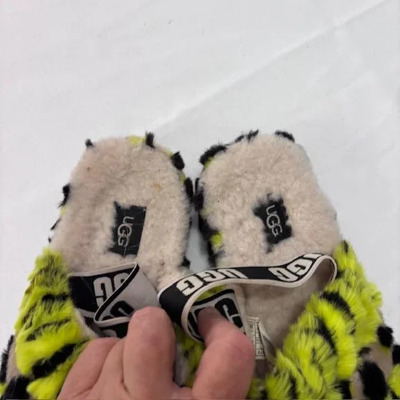 UGG Slippers w/ back strap - Size 10 - Picture 2 of 5